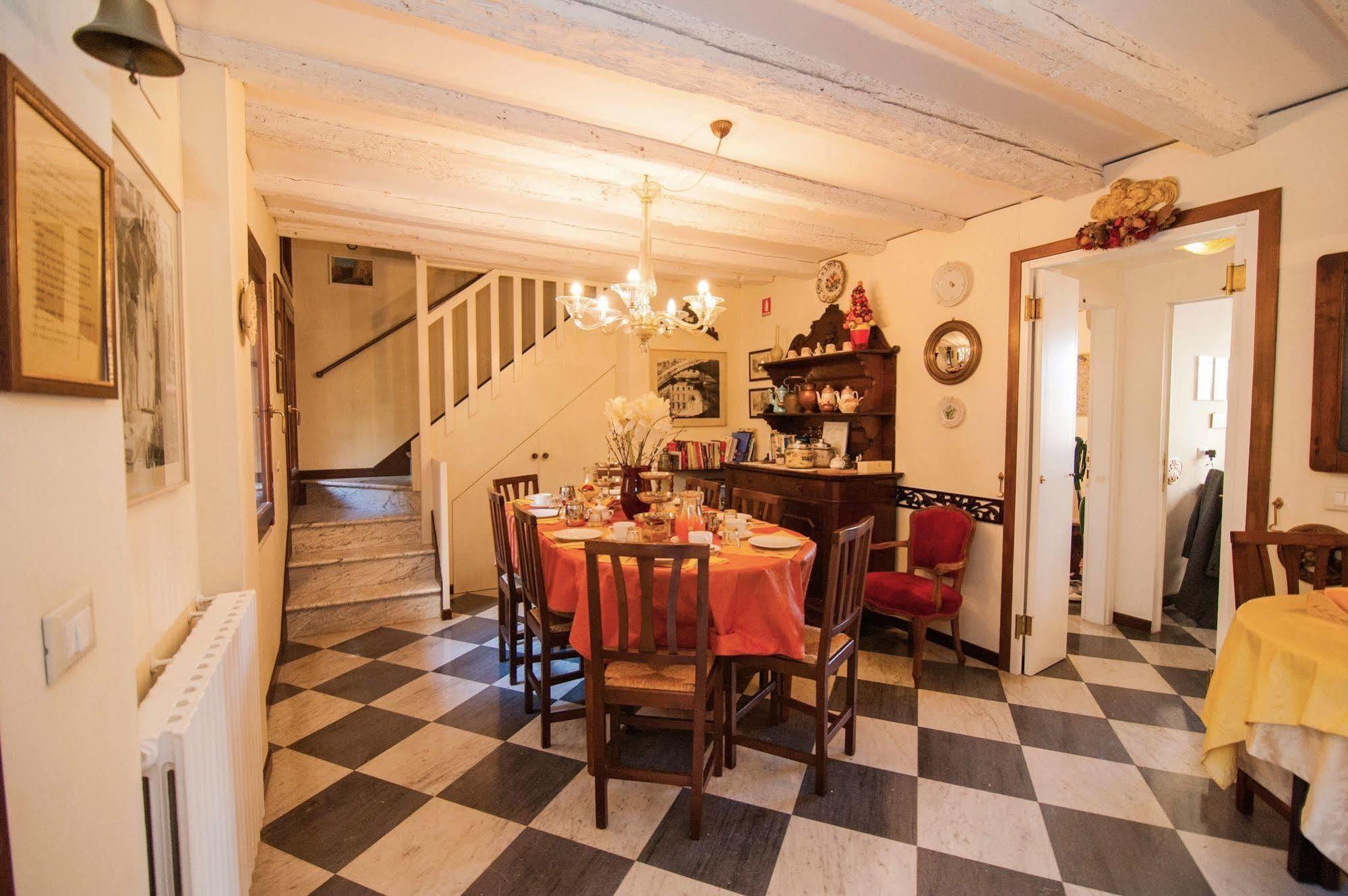 Bed and Breakfast 3749 Pontechiodo Венеція Екстер'єр фото